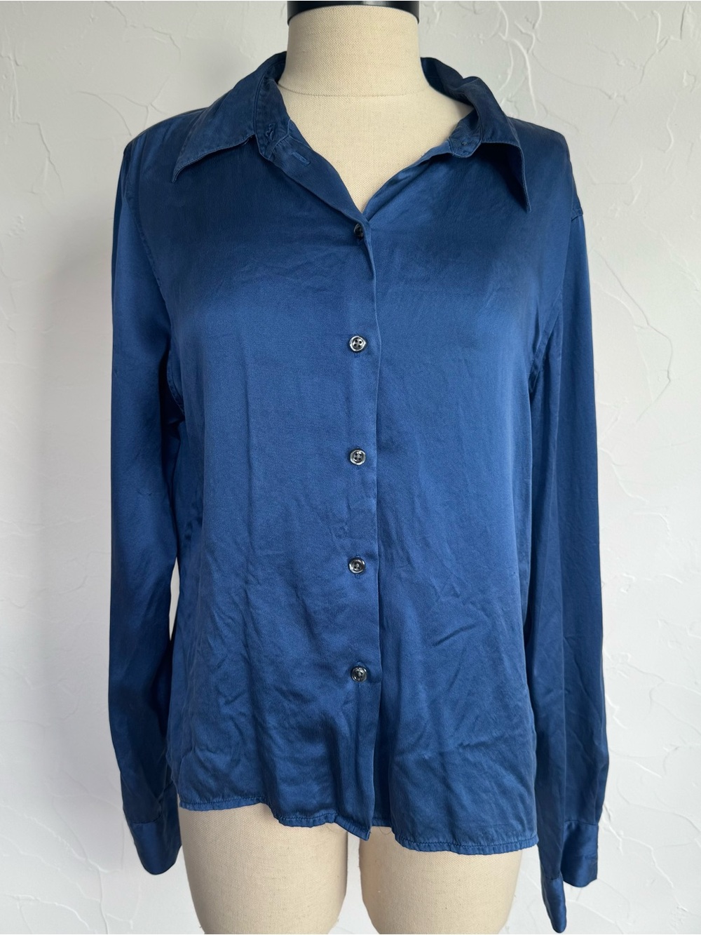 Vintage The Limited America Blue 100% Silk Button Up Shirt L